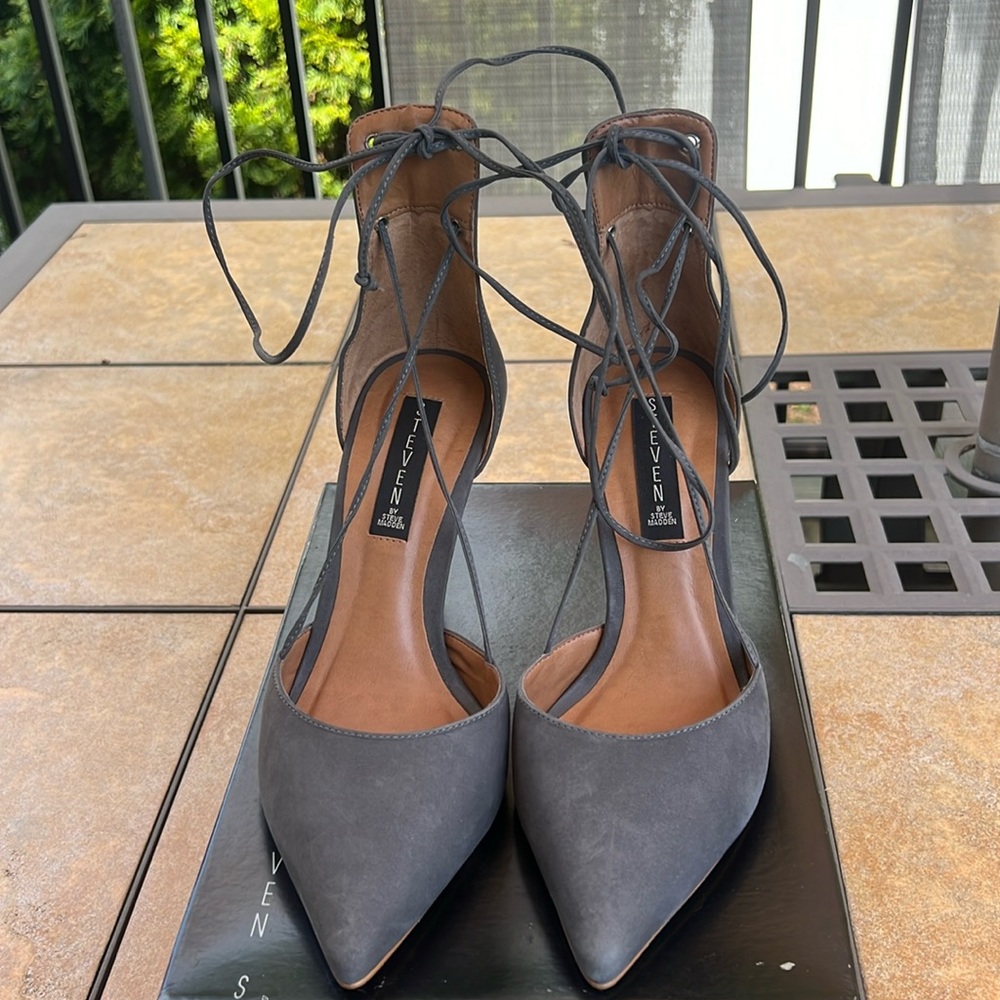 Steven by Steve Madden grey suede nubuck lace up heels.
